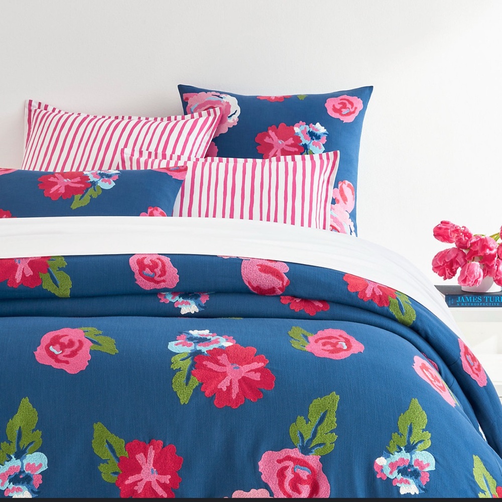 Frances Valentine X Annie Selke collaboration ❤️ King size Duvet cover and shams
